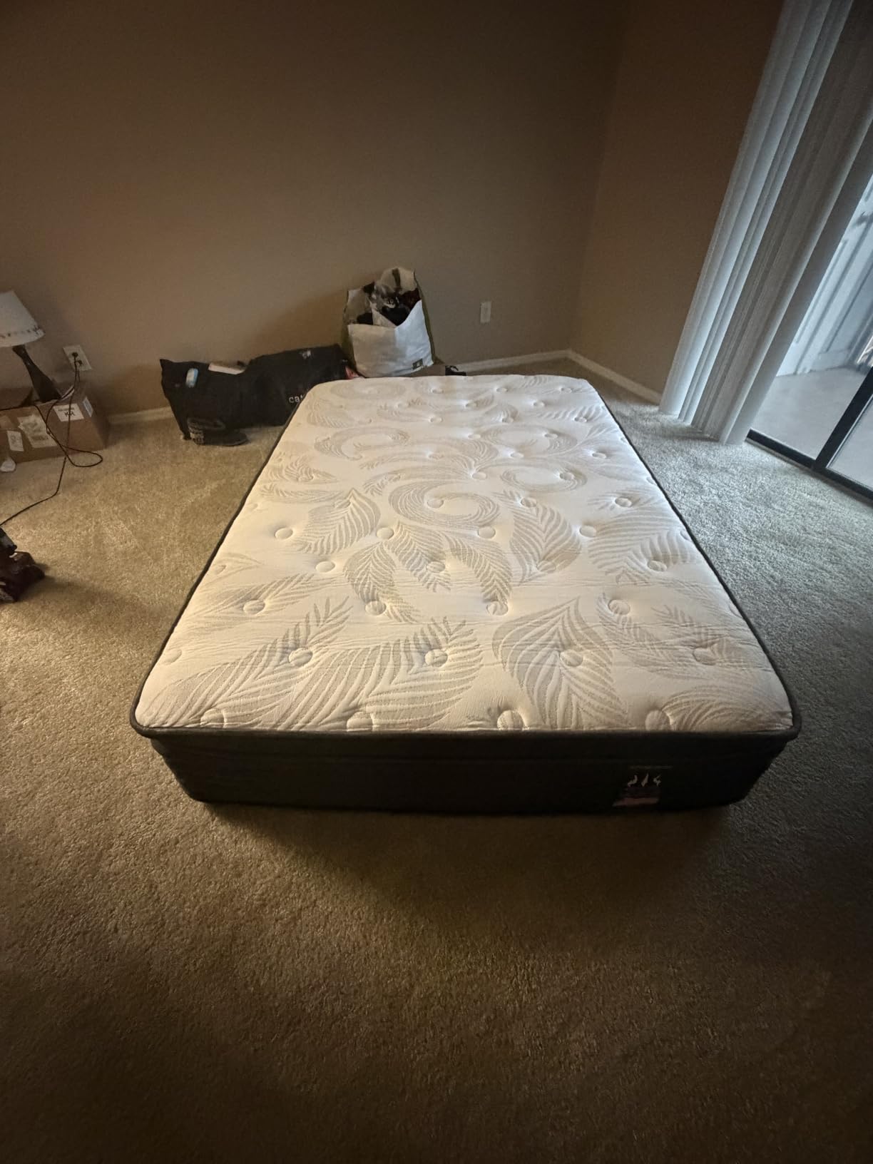Queen Mattress 14 Inch Hybrid Gel Memory Foam Mattress customer photo 2