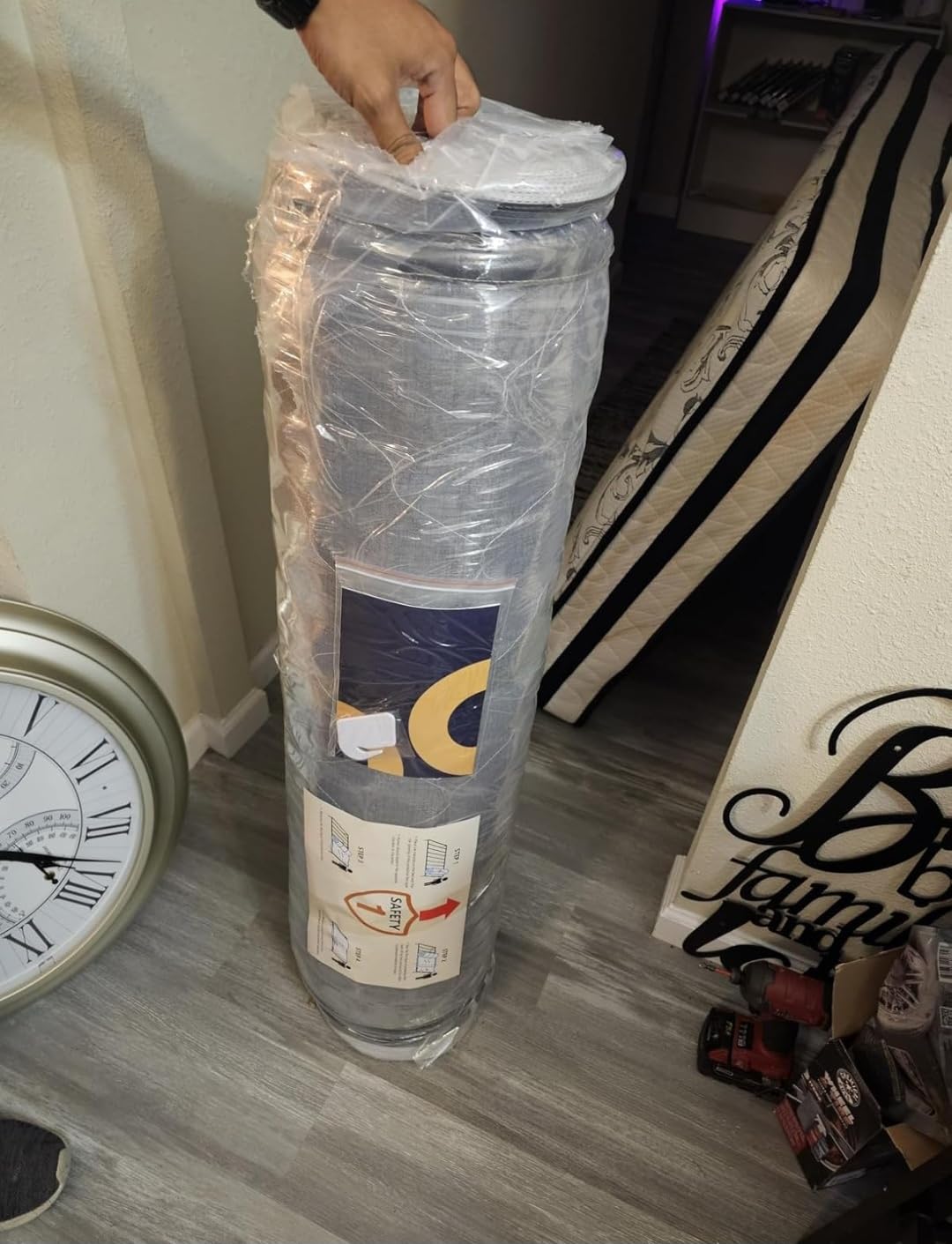 Firm Queen Mattress 14 inch, Cooling Hybrid Queen Mattress in a Box customer photo 1