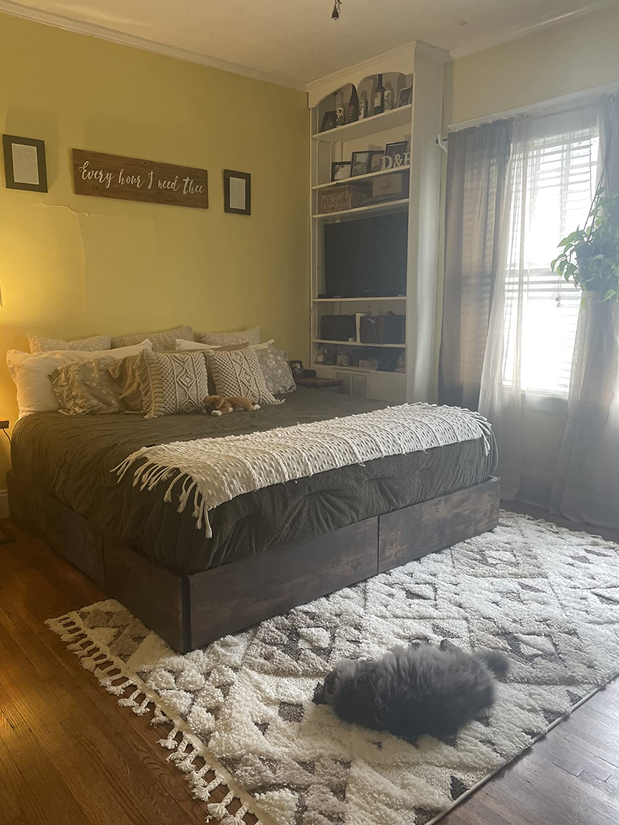 LIKIMIO Queen Bed Frame with 4 Storage Drawers, Black customer photo 1