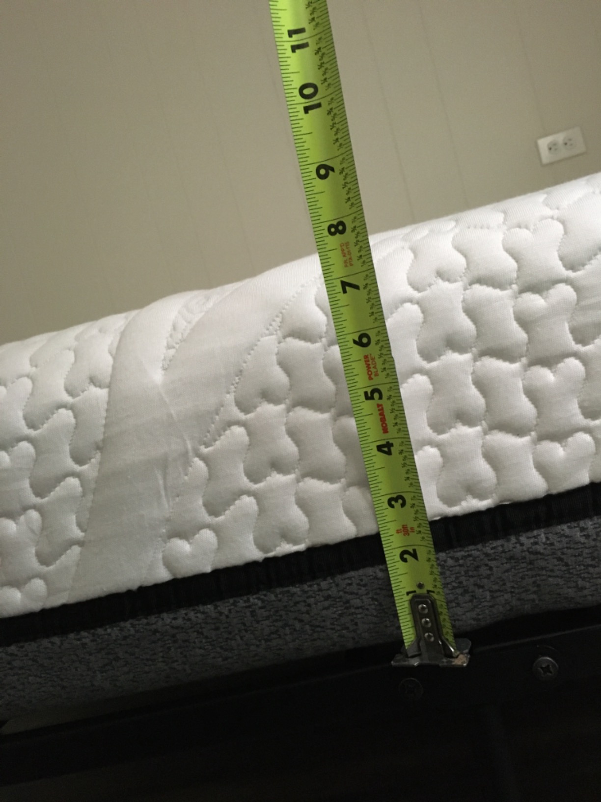 ROOST SLEEP Copper Smart Cooling Hybrid Mattress, Queen 14 Inch, Medium customer photo 2