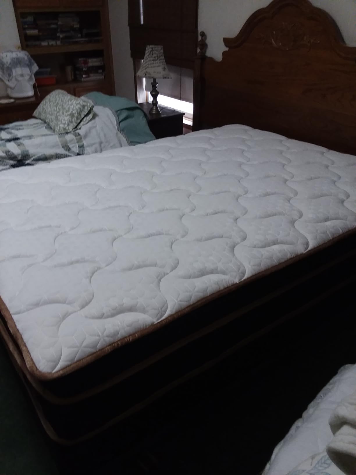 King Mattress 14 Inch, Luxury Hotel Cooling Hybrid Bed Mattress in a Box customer photo 2