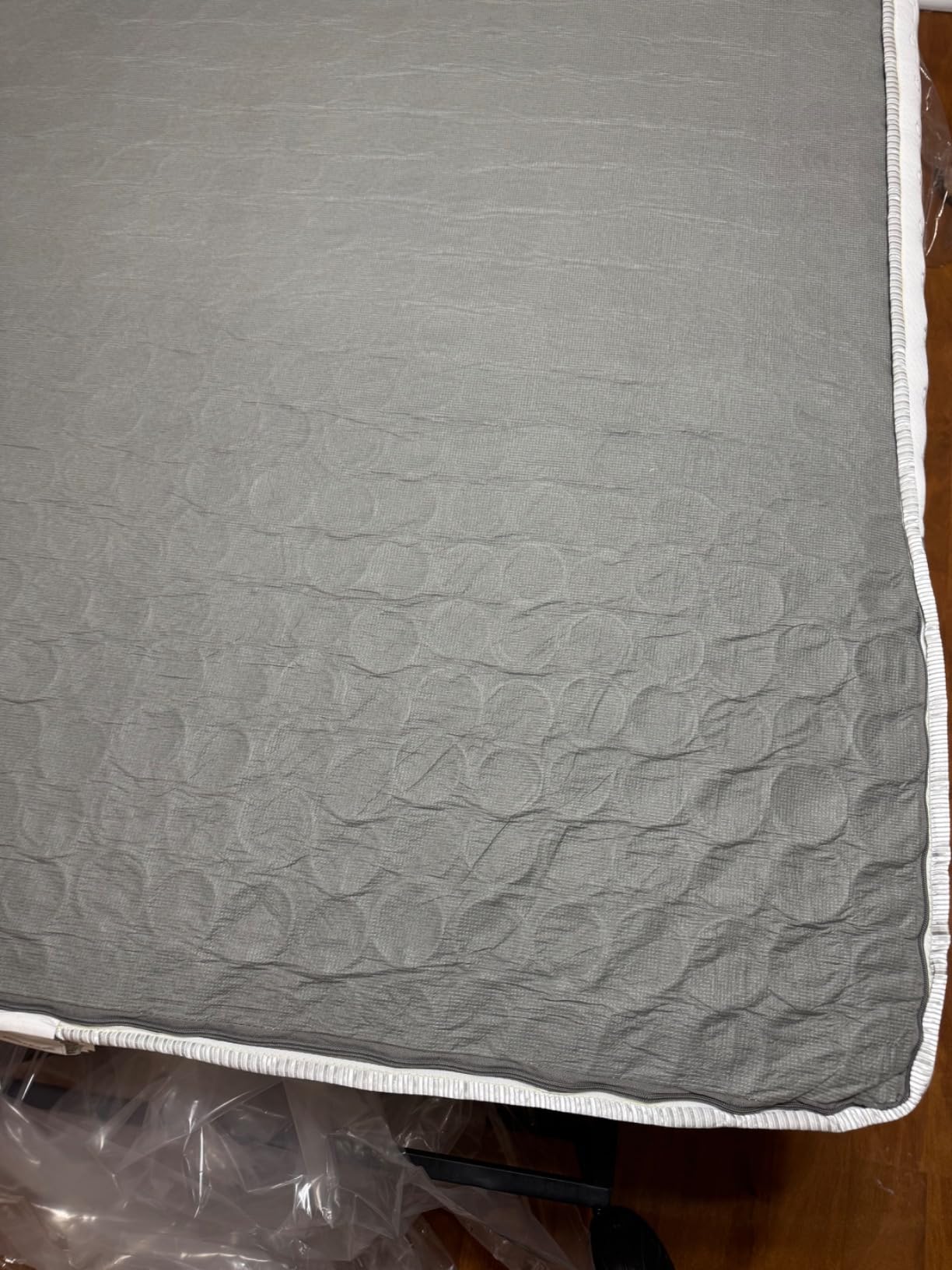 King Mattress 14 Inch Extra Firm - Lumbar & Hip Support Hybrid Mattress customer photo 1