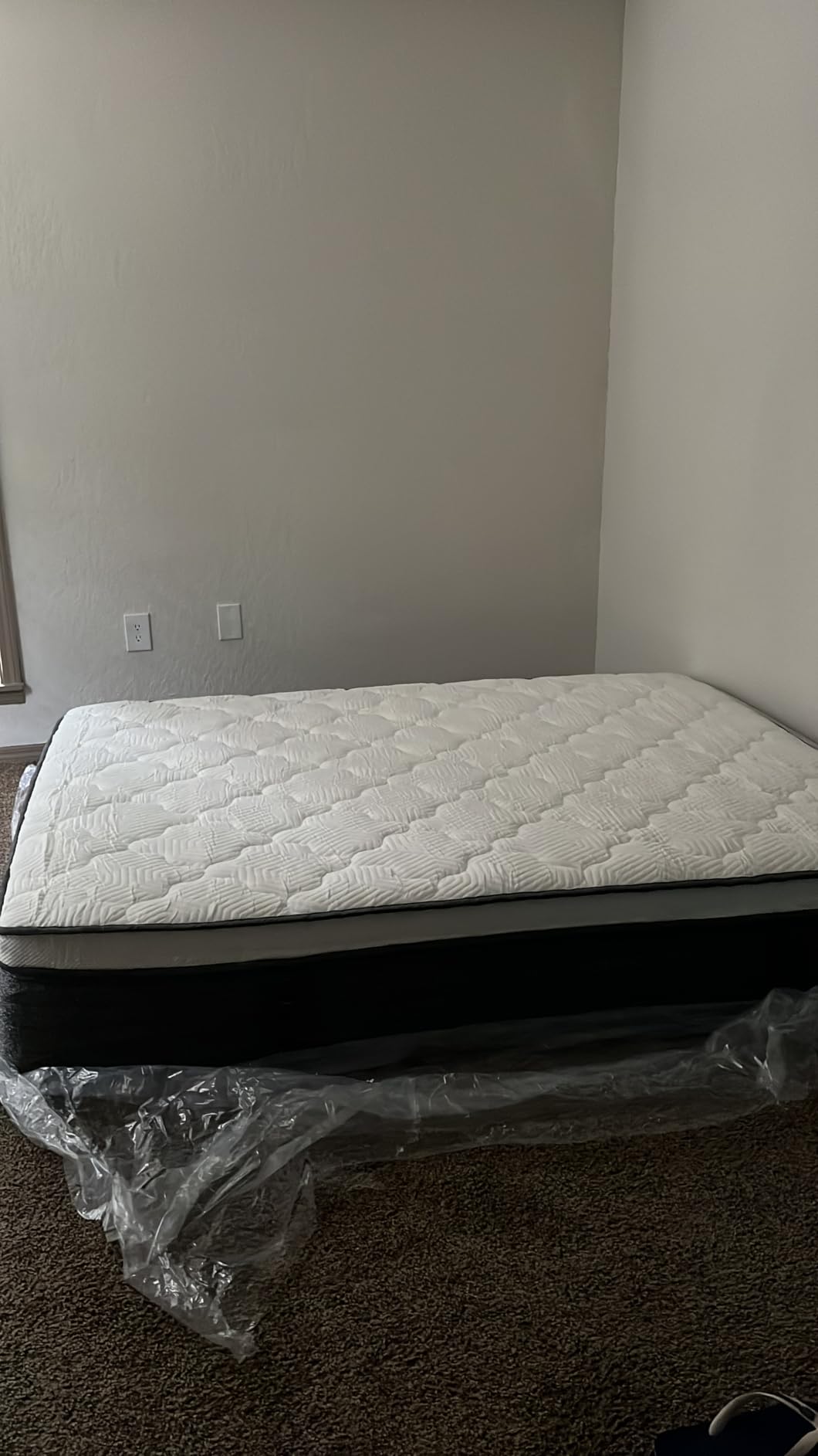 PUBPLON Queen Mattress 14 Inch Hybrid Queen Size-Gel Memory Foam Mattress in a Box, Individually Wrapped Pocket Spring, Pressure Relief Edge Support, Medium Firm customer photo 2