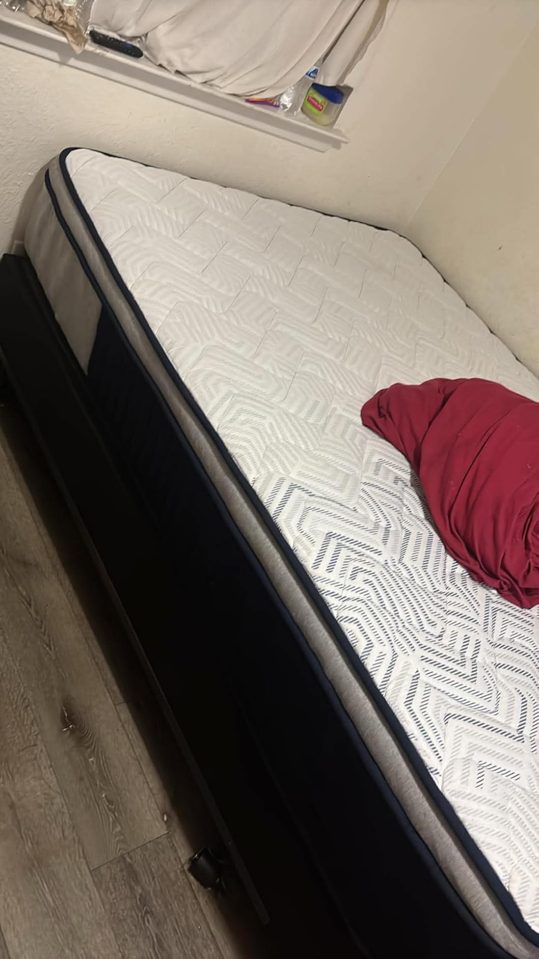 Extra Firm King Mattress 14 Inch Lumbar & Hip Support Hybrid Mattresses in a Box - Pressure Relief Hybrid Mattress with Cooling Comfort Spinal Alignment - CertiPUR-US, Fiberglass Free, 365-Night Trial customer photo 2