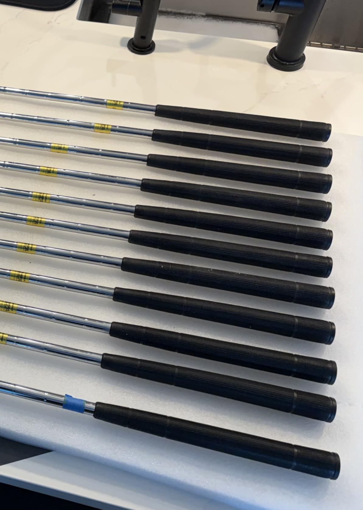 Tacki-Mac Arthritic #27 Oversize (+3/32 Inch ) 13 Piece Golf Grip Bundle ( customer photo 1