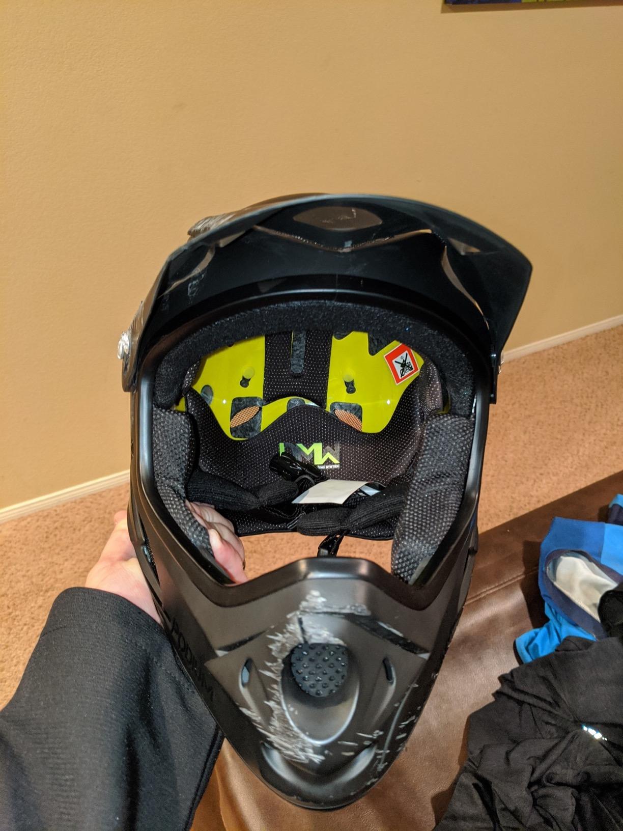 DEMON UNITED Podium Full Face Mountain Bike Helmet Black Includes MIPS Technology customer photo 1