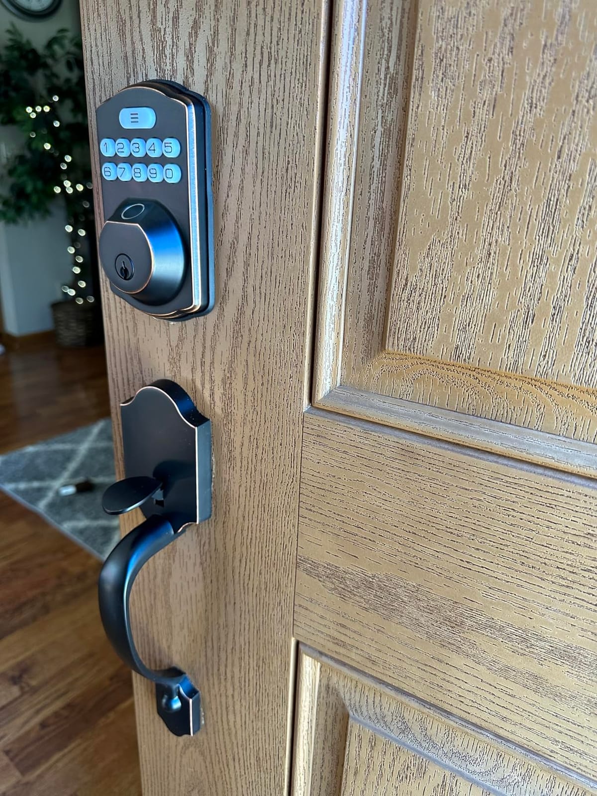 Veise KS02D Fingerprint Deadbolt Lock with Handle Set, Oil Rubbed Bronze customer photo 1