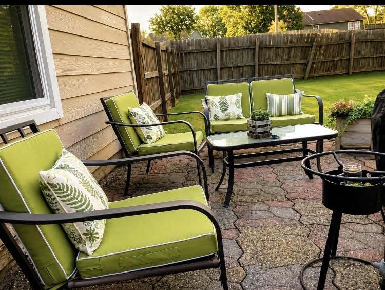 Basic Beyond Outdoor Chair Cushions for Patio Furniture, Waterproof Outdoor Seat Cushions Set of 4 19 x 19, Patio Chair Cushions Set of 4 with Ties and Handle, Brick Red customer photo 2