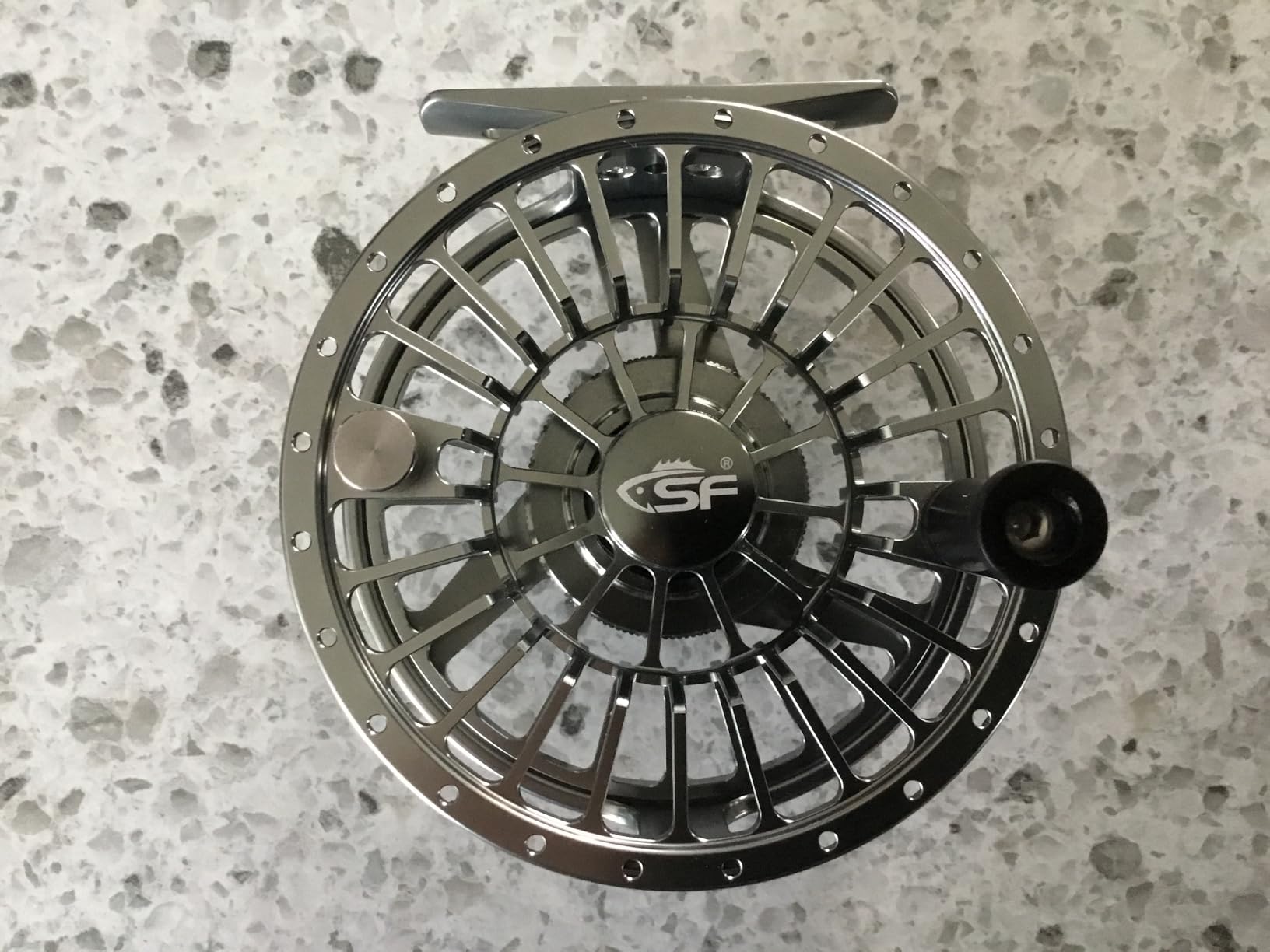 SF Premium SF005 Fly Fishing Reel Aircraft-Grade Aluminum 3/4/5, 5/6/7, 7/8/9 WT Dust-Proof Sealed Drag Free Reel Case Perfect for Trout & Bass customer photo 2