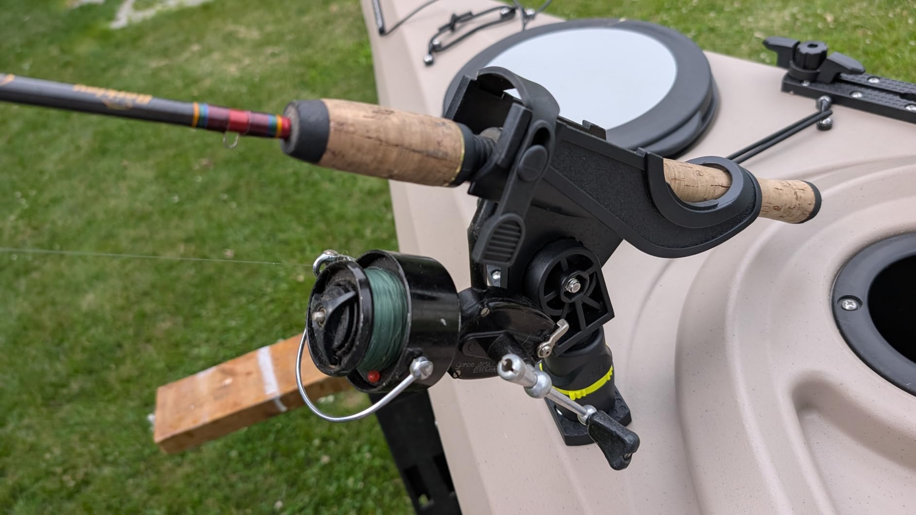 Huntury Track Mount Fishing Rod Holder with 360° Adjustable Kayak Track Adapter for Kayak & Boat | Compatible with Spinning, Casting | Quick Lock On or Release, Kayak Fishing Accessories customer photo 1