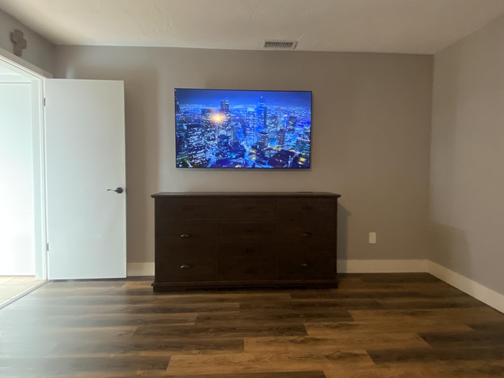 chartustriable 70inch Large Long Dresser w/Charging Station,10 Drawer Dresser w/Deep Big Drawers,Wooden Chest of Drawers w/Power Outlet,Brown Dressers for Bedroom,Living Room,Entryway customer photo 2