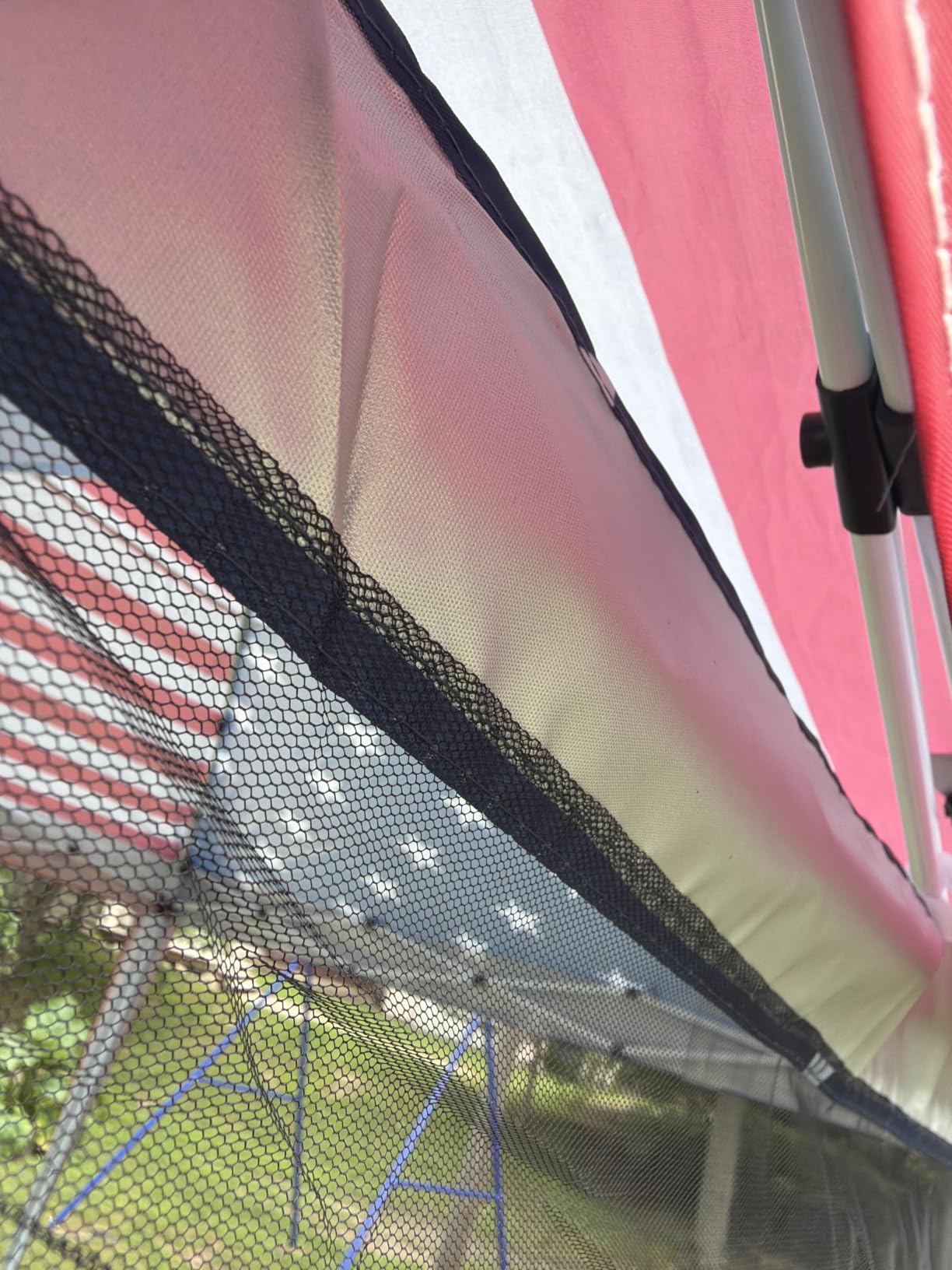 Tangkula 10x30 FT Pop Up Canopy with Center Lock customer photo 1