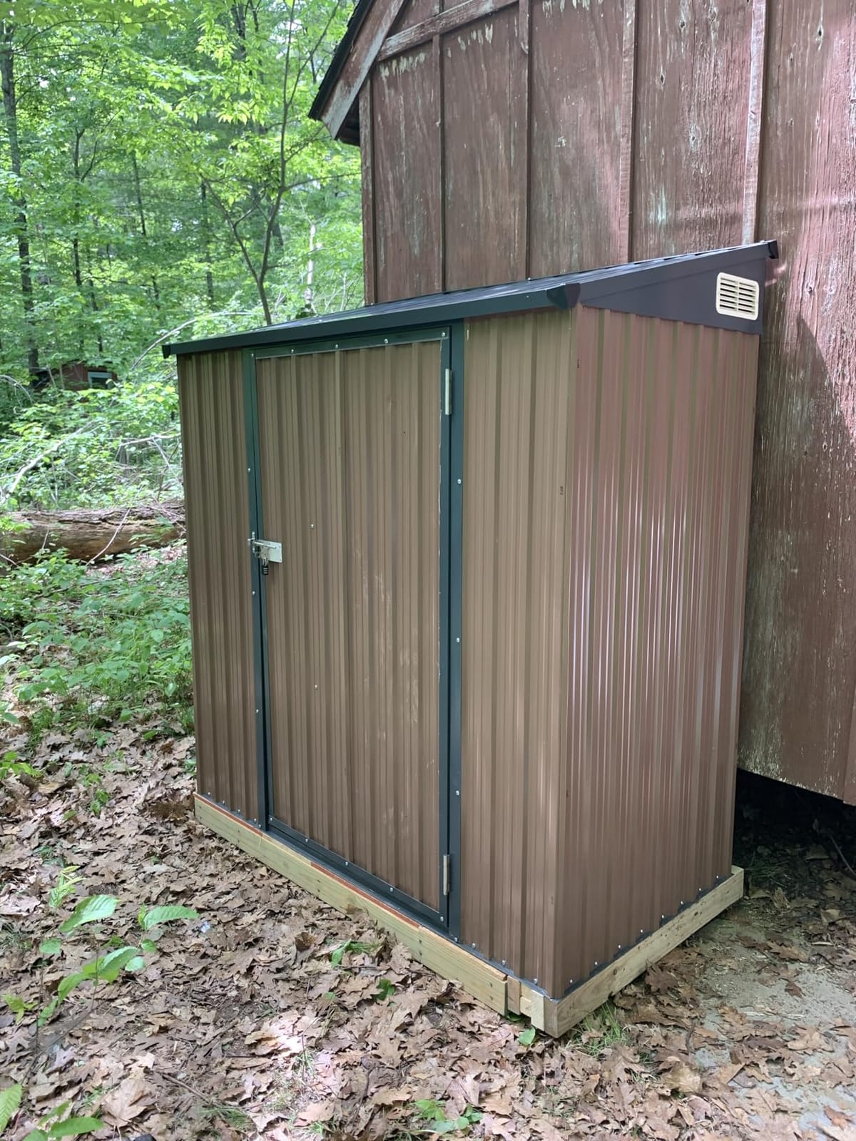 Quictent 8x4FT Resin Storage Bike Shed with Floor & Windows, Base 7.5X3.7FT customer photo 2